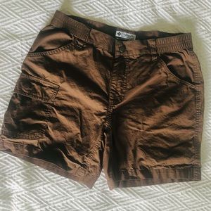 Columbia Women’s hiking shorts brown